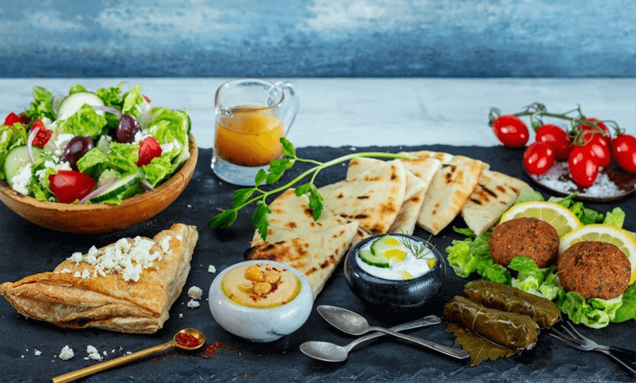 Join Our Fresh Mediterranean Diet Restaurant Franchise